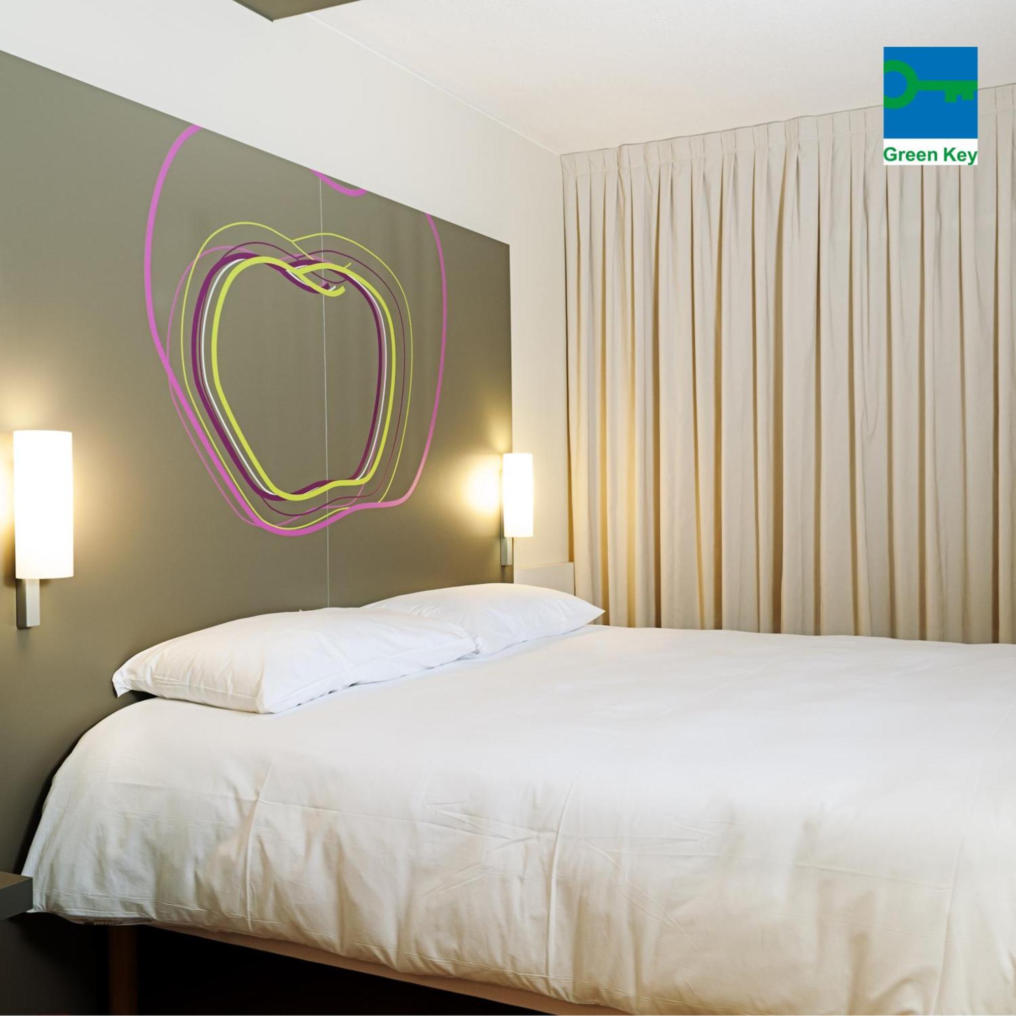 Hotel Ibis Styles Lleida Torrefarrera Exterior foto